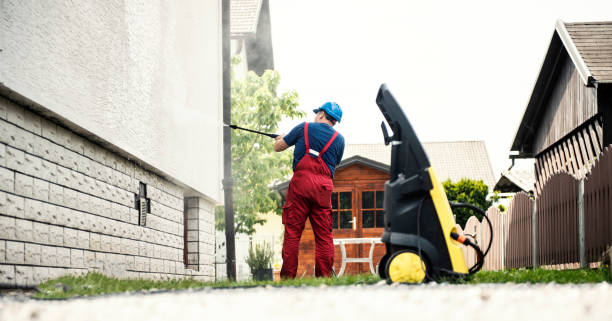 Best Vinyl Siding Pressure Washing in Jackson, WI
